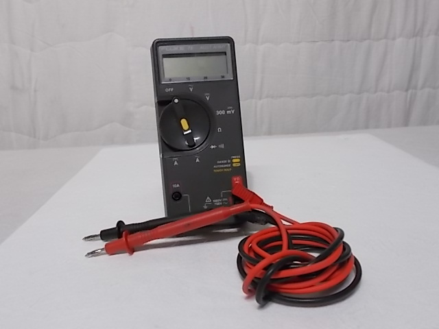 Multimeter - Fluke 73